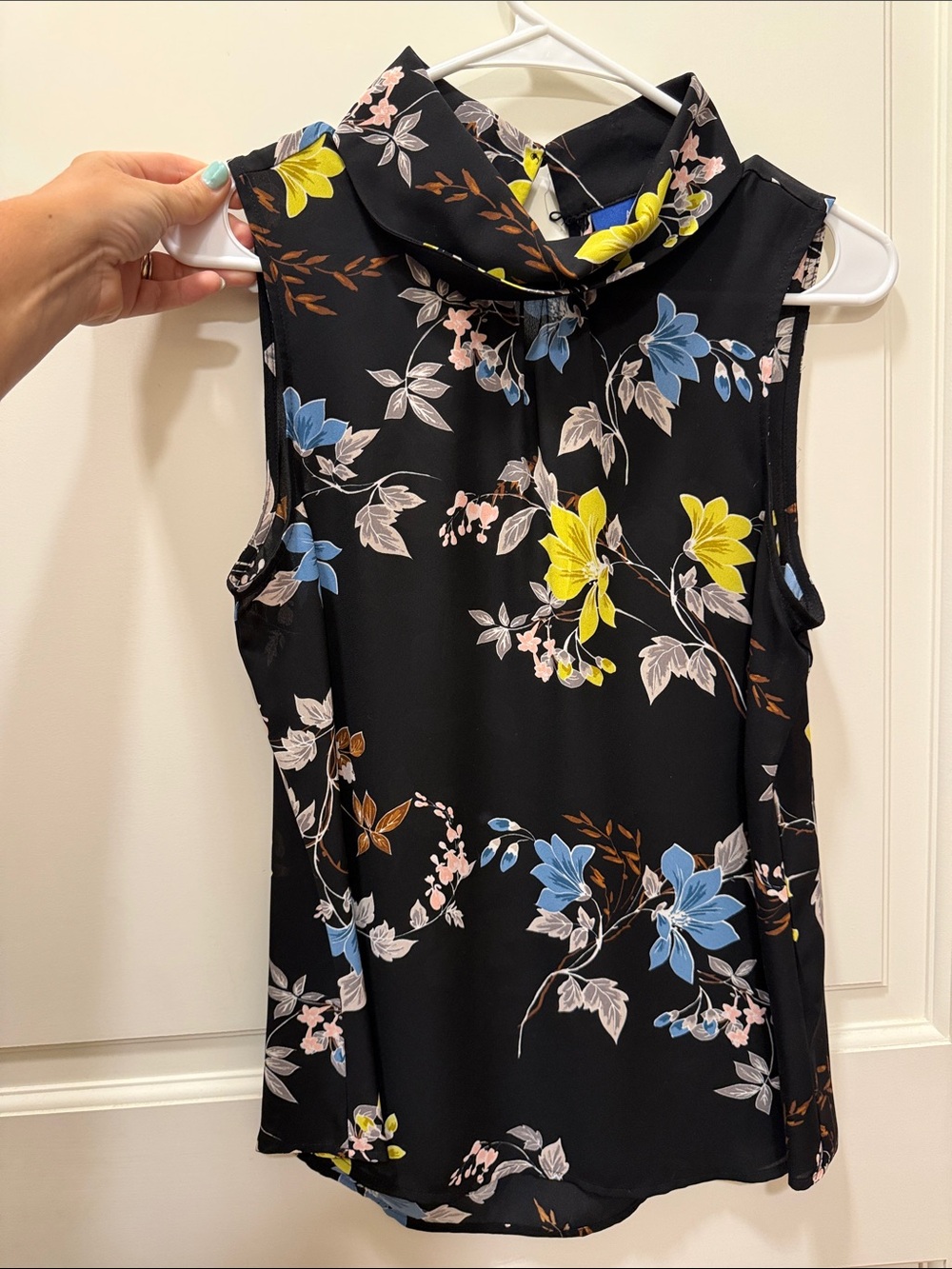 Sleeveless Black Floral Mock-Neck top